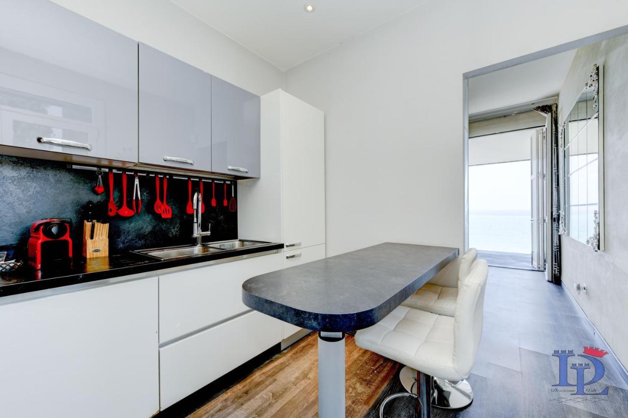 Desenzanoloft Official Partner Marriott Homes & Villas - Villa Meraviglia Desenzano del Garda Exterior photo